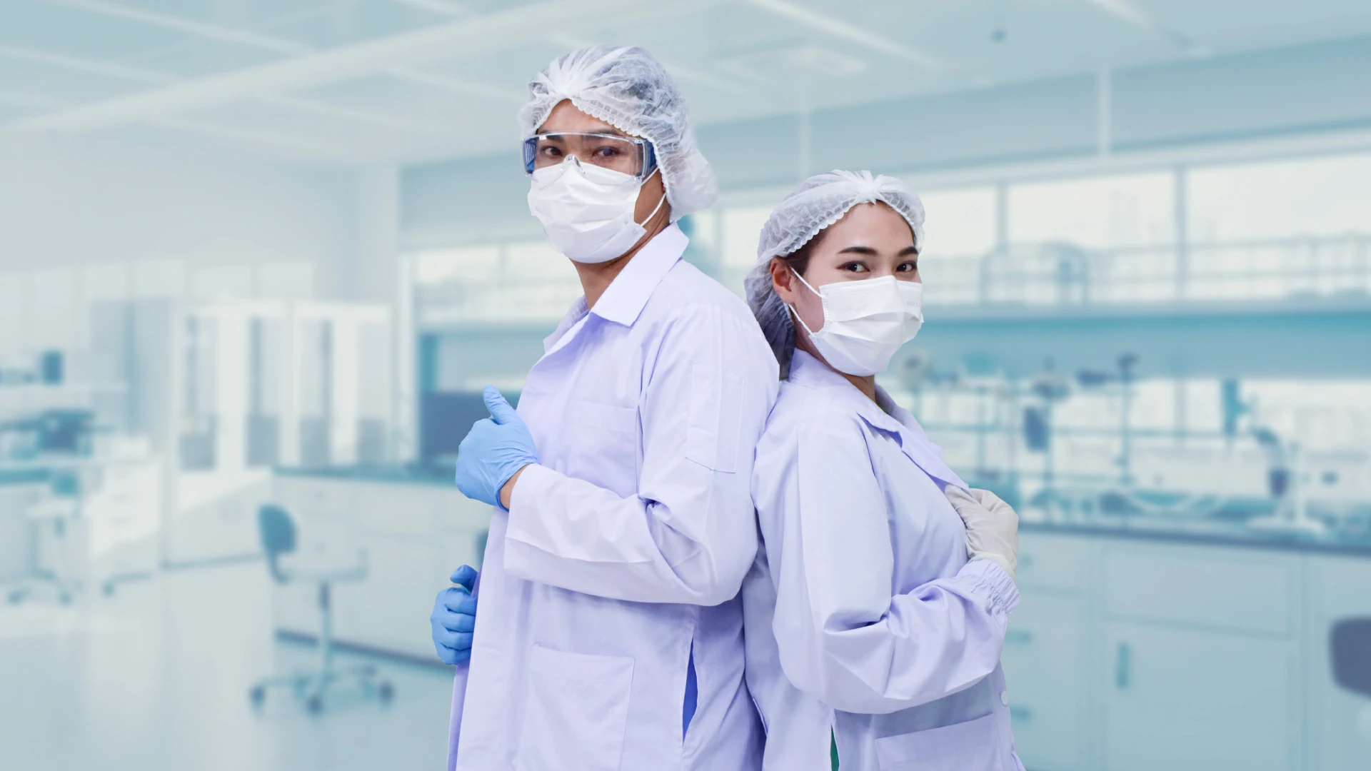 Gown LAB
