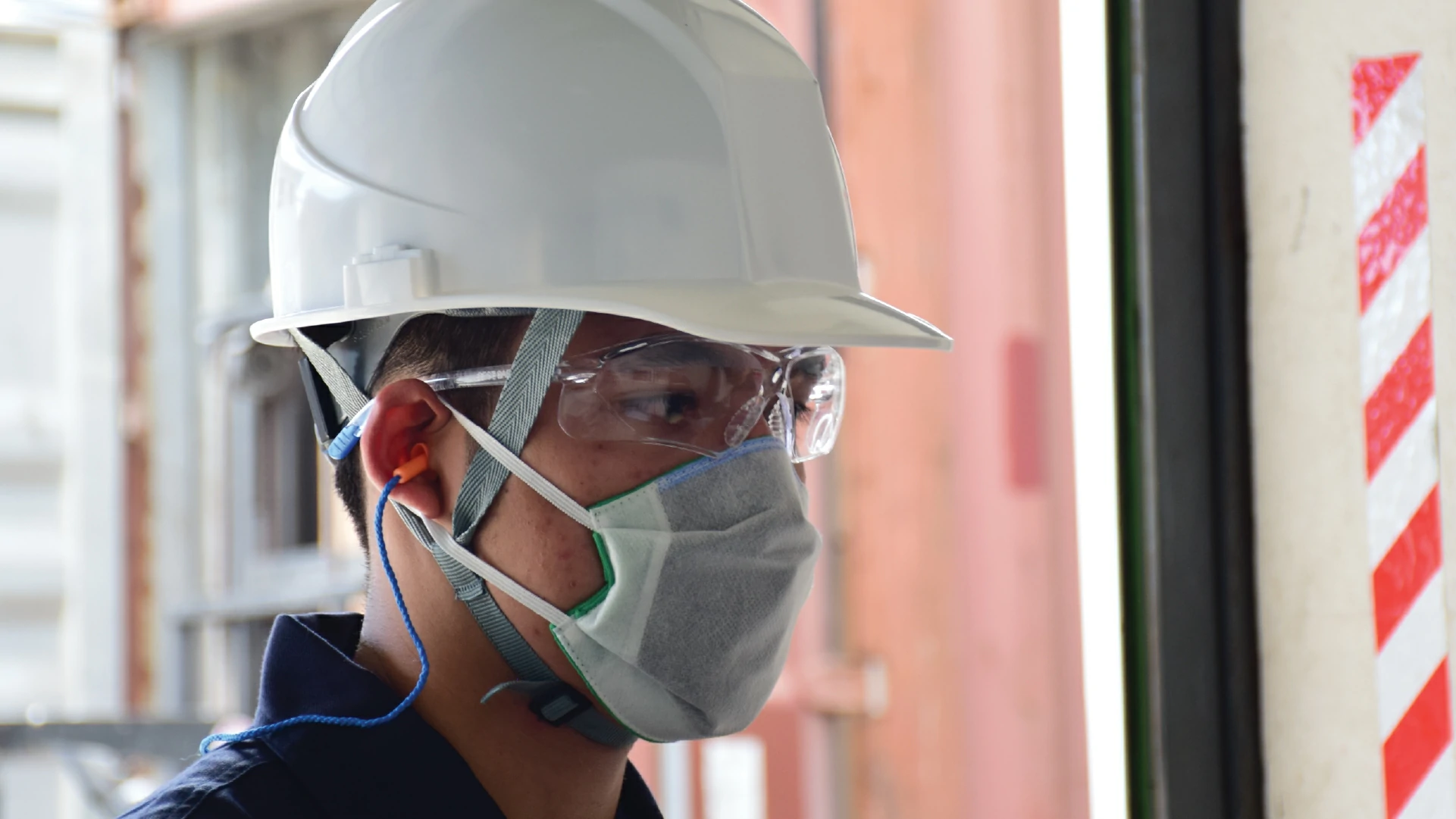 SYNTHETIC FABRIC MASK